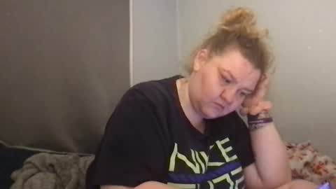 kmarie1196 online show from 02/19/26, 05:25