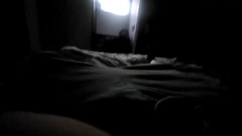 Snapshot of kmlt420 chatting on 09/22/25, 02:35 kmlt420 online show from 09/22/25, 02:35