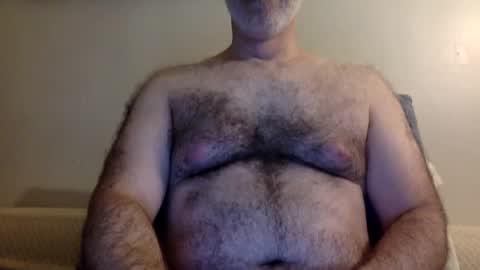 knbnyc online show from 03/05/25, 01:42