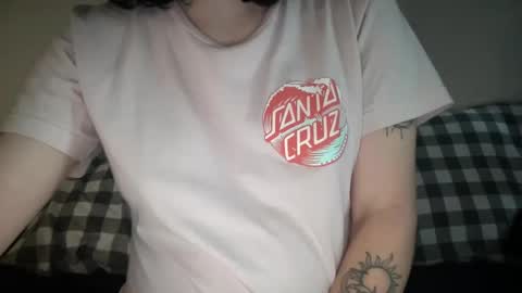 knextdoor online show from 09/11/25, 02:39