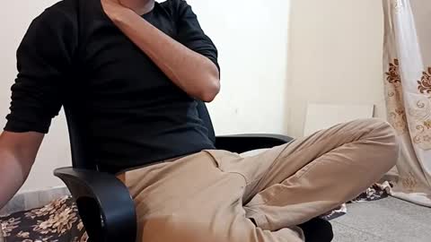 Harry online show from 12/02/25, 07:47