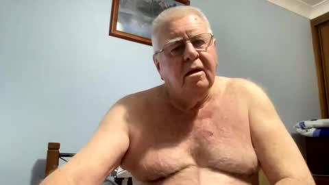 Aussiedude online show from 03/15/26, 10:32