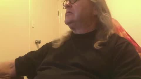 Snapshot of knobout chatting on 06/16/26, 09:34 knobout online show from 06/16/26, 09:34
