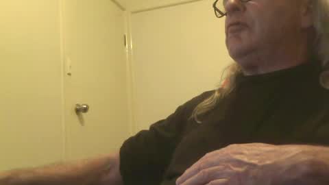 Snapshot of knobout chatting on 07/14/26, 11:49 knobout online show from 07/14/26, 11:49