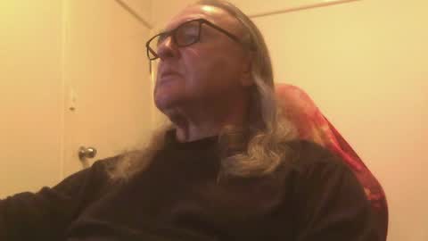 Snapshot of knobout chatting on 07/26/26, 10:22 knobout online show from 07/26/26, 10:22