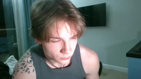 Snapshot of knotsiemens chatting on 02/28/26, 06:09 Adam online show from 02/28/26, 06:09