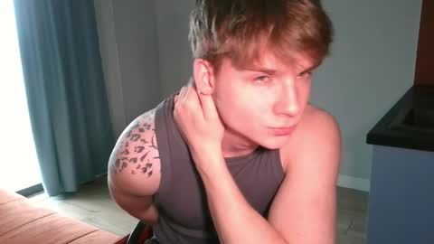 Snapshot of knotsiemens chatting on 05/20/26, 05:13 Adam online show from 05/20/26, 05:13