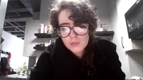 Snapshot of knottyrabbit chatting on 12/21/25, 03:52 knottyrabbit online show from 12/21/25, 03:52