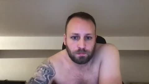 hugo online show from 11/06/25, 01:28