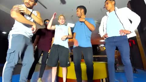 kobayaske online show from 01/15/25, 12:09