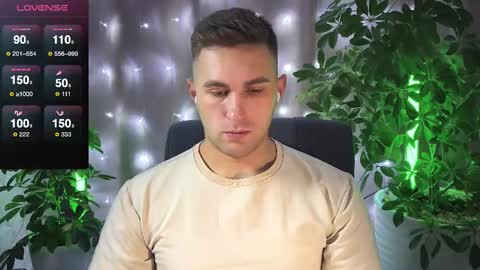Snapshot of kochka25 chatting on 02/09/25, 06:01 Sweet boy online show from 02/09/25, 06:01