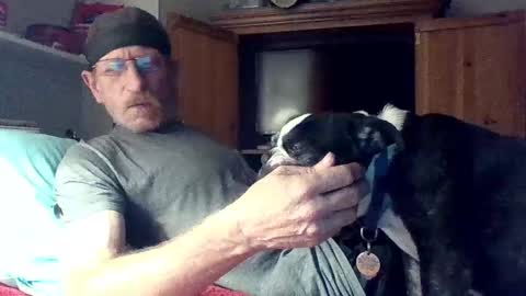 Snapshot of kodiakpm1 chatting on 12/23/24, 08:55 kodiakpm1 online show from 12/23/24, 08:55