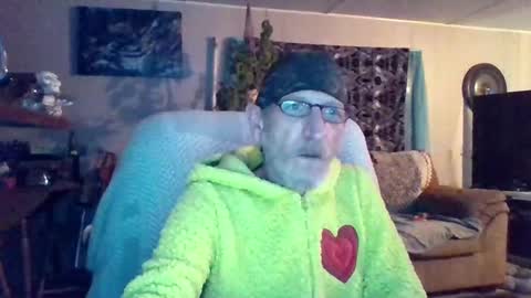 kodiakpm1 online show from 11/17/25, 02:06