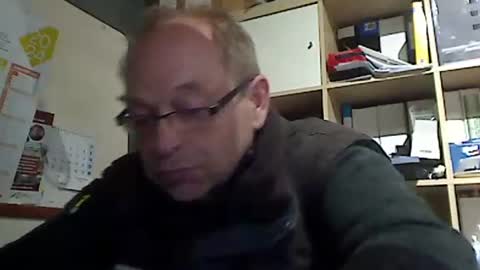 kokin3034 online show from 02/28/25, 06:41