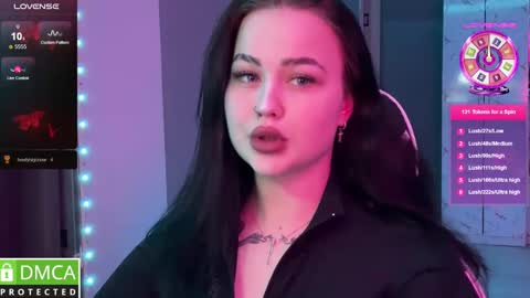 Mia online show from 01/21/25, 09:25