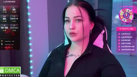 Mia online show from 01/22/25, 12:27