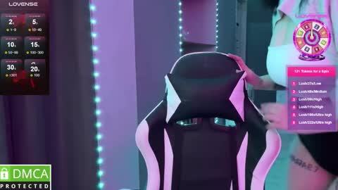 Mia online show from 01/29/25, 09:17