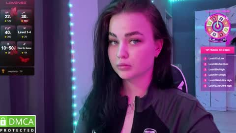 Mia online show from 02/06/25, 07:51