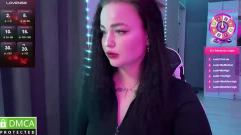 Mia online show from 02/11/25, 09:14