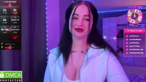 Mia online show from 02/21/25, 12:38