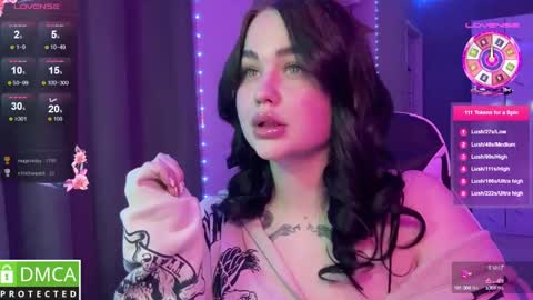 Mia online show from 02/24/25, 09:10