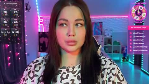 Mia online show from 02/10/26, 01:10