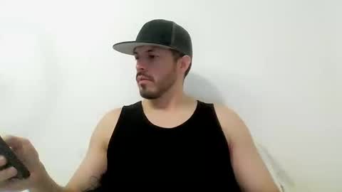 Snapshot of kolombianox chatting on 10/24/25, 05:26 kolombianox online show from 10/24/25, 05:26