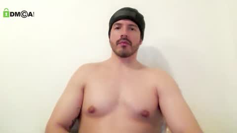 Snapshot of kolombianox chatting on 11/19/25, 04:34 kolombianox online show from 11/19/25, 04:34