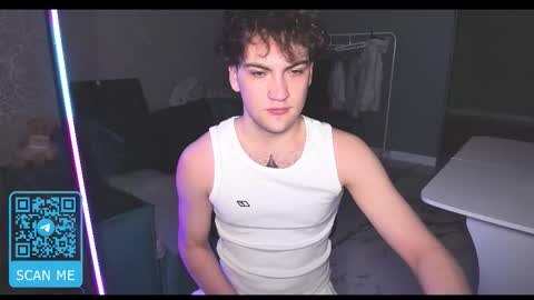 Kolya Kayne online show from 02/15/26, 07:51