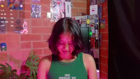 Snapshot of komatsu_ chatting on 03/07/25, 10:21 Komatsu Lilith online show from 03/07/25, 10:21