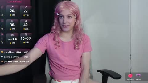  Riley  online show from 12/26/24, 11:57