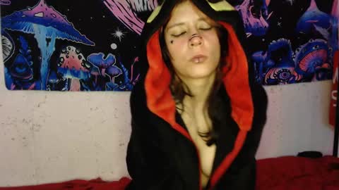 Snapshot of konekokawai chatting on 02/12/25, 07:24 konekokawai online show from 02/12/25, 07:24