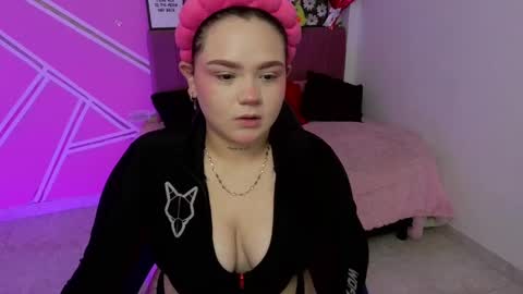 Snapshot of koning_moretti chatting on 05/21/26, 03:13 camila online show from 05/21/26, 03:13