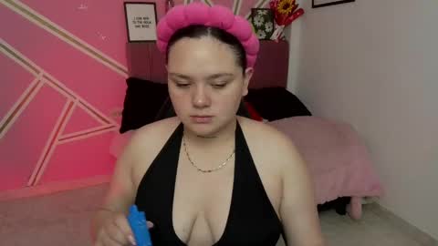 Snapshot of koning_moretti chatting on 05/25/26, 04:18 camila online show from 05/25/26, 04:18