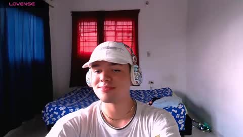 Snapshot of konnie_kardashian chatting on 02/15/25, 09:59 Klyie Online Mostly at 10pm-7am COL time online show from 02/15/25, 09:59