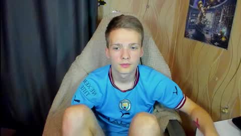 konnor_deviant online show from 09/30/25, 11:43