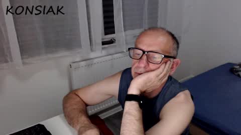 Komsiak online show from 09/13/25, 09:47