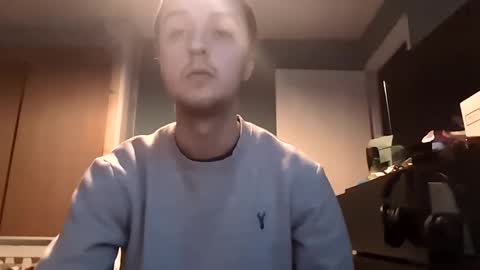 Snapshot of kookieskush chatting on 01/10/25, 02:34 Kookies online show from 01/10/25, 02:34