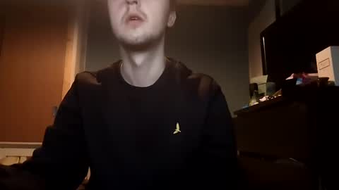 Snapshot of kookieskush chatting on 01/12/25, 12:01 Kookies online show from 01/12/25, 12:01