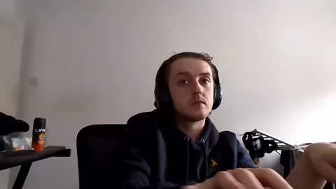 Snapshot of kookieskush chatting on 02/24/26, 02:37 Kookies online show from 02/24/26, 02:37