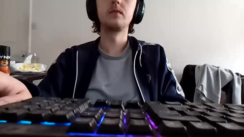 Snapshot of kookieskush chatting on 03/01/26, 11:34 Kookies online show from 03/01/26, 11:34