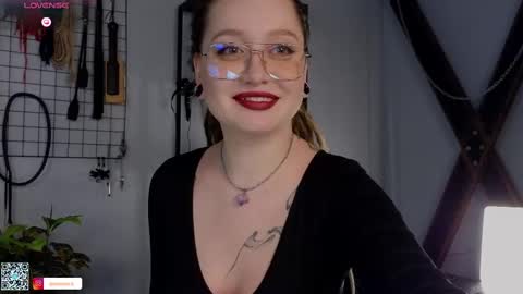 Kora       TG channel  online show from 02/25/25, 01:28