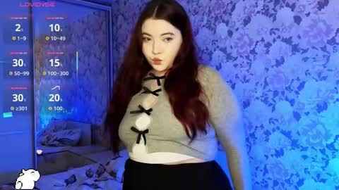 Snapshot of koralinebos chatting on 12/21/25, 02:13 Noa online show from 12/21/25, 02:13