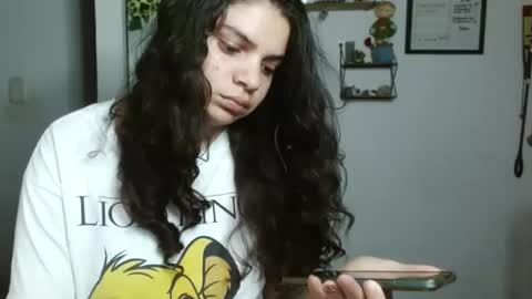 Karoll online show from 09/09/25, 01:49