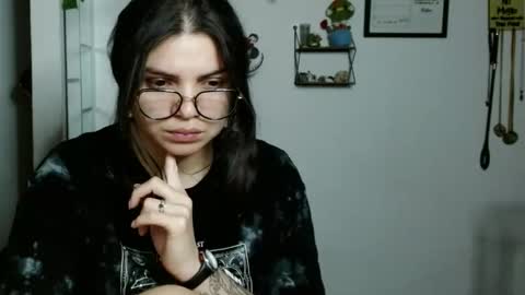 Karoll online show from 09/14/25, 02:11