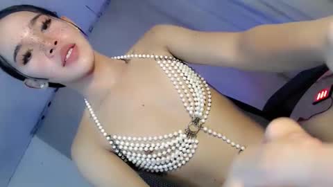 koreandoll_yuri online show from 10/21/25, 08:48