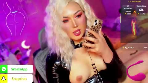 MISS ALICIA online show from 11/12/25, 01:50