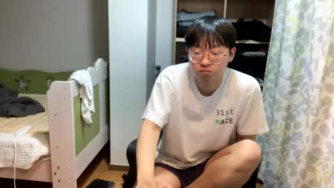 koreantwiink online show from 01/07/26, 04:42