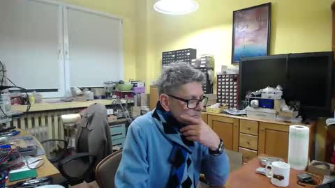 Snapshot of korek24hot chatting on 12/06/24, 05:00 Korek online show from 12/06/24, 05:00