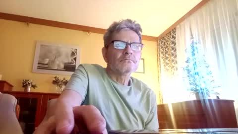 Snapshot of korek24hot chatting on 12/31/24, 01:26 Korek online show from 12/31/24, 01:26